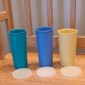 Set if 3 Tupperware tumblers